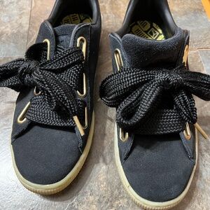 Puma suede sport size 7.5 very good condition